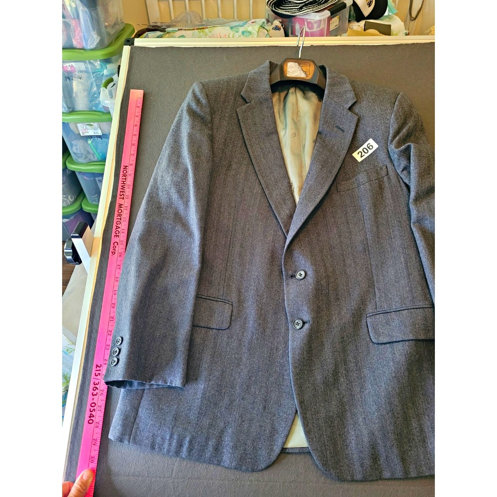 Vintage DAKS Men's Gray Wool Herringbone Suit Jacket 48R